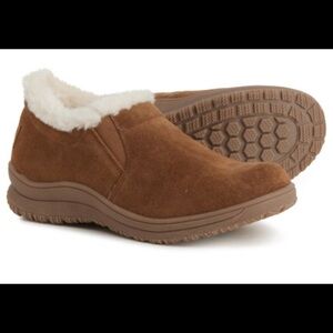Minnetonka Women's Suede Boots Shoes sz 10
